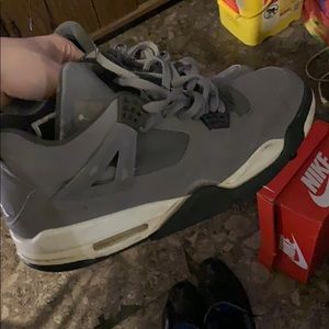 Og Retro Jordan 4 beaters